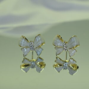 Bow Design Stud Earring